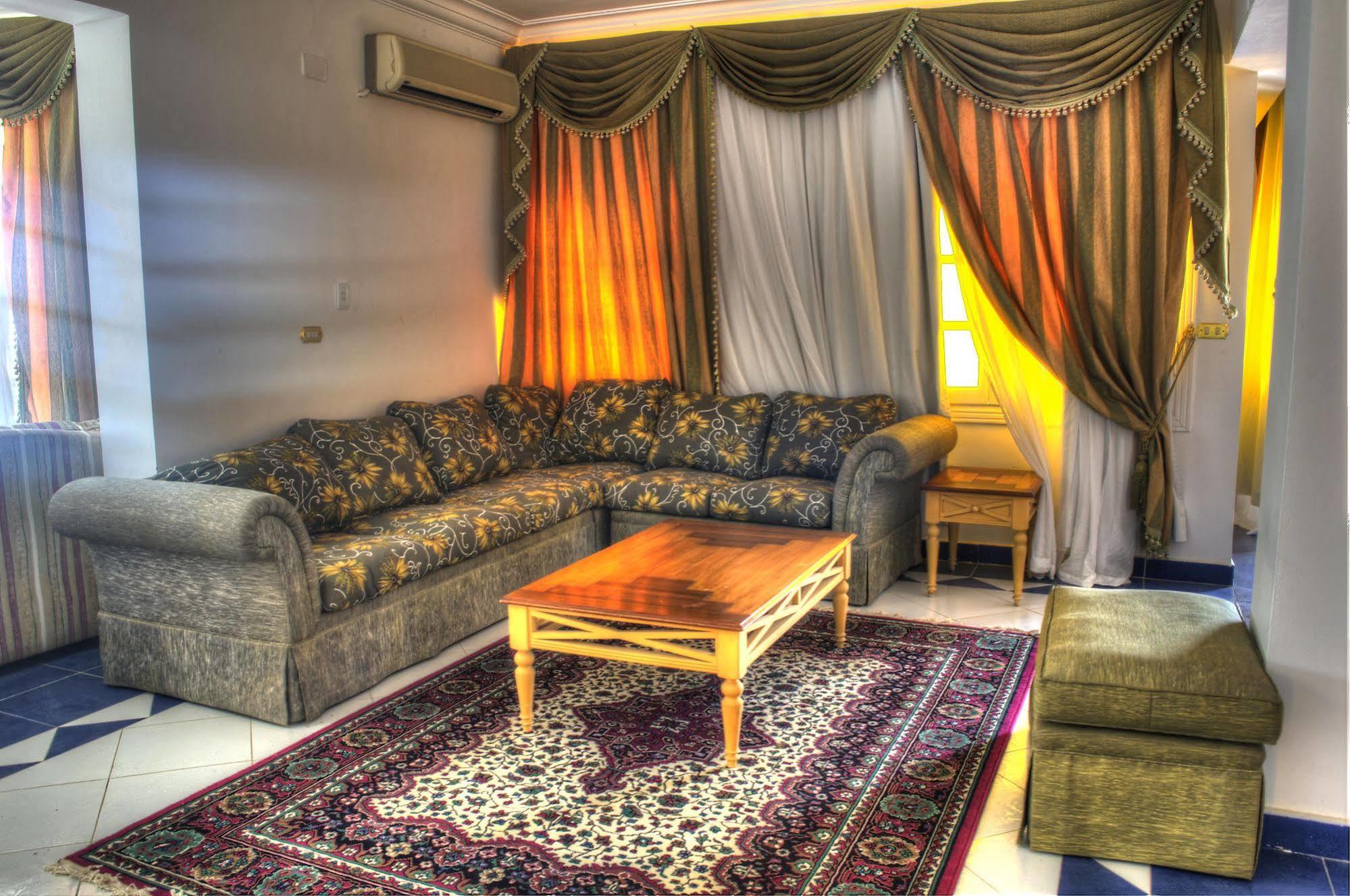 Tolip Inn Resort Fāʼid Zewnętrze zdjęcie