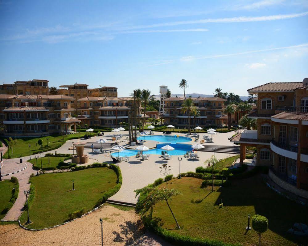Tolip Inn Resort Fāʼid Zewnętrze zdjęcie
